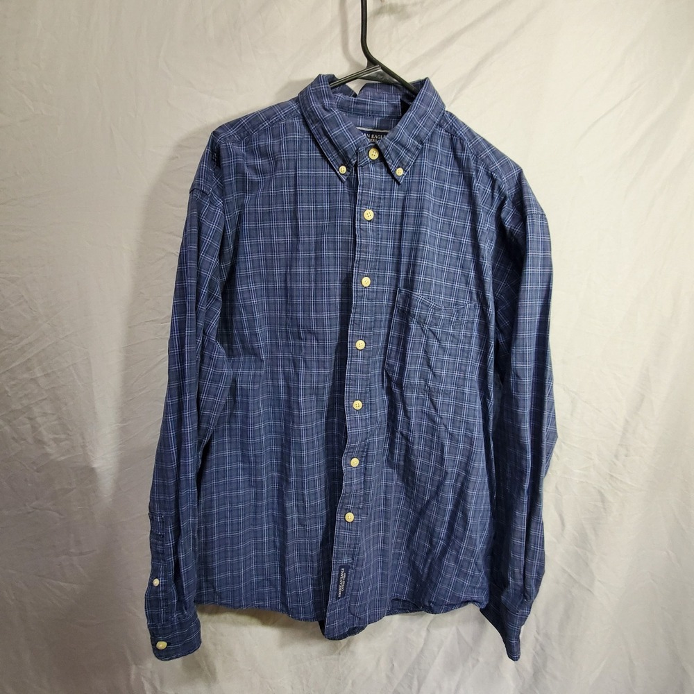 American Eagle Outfitters Mens Blue Plaid Cotton Button Down Shirt Size M
